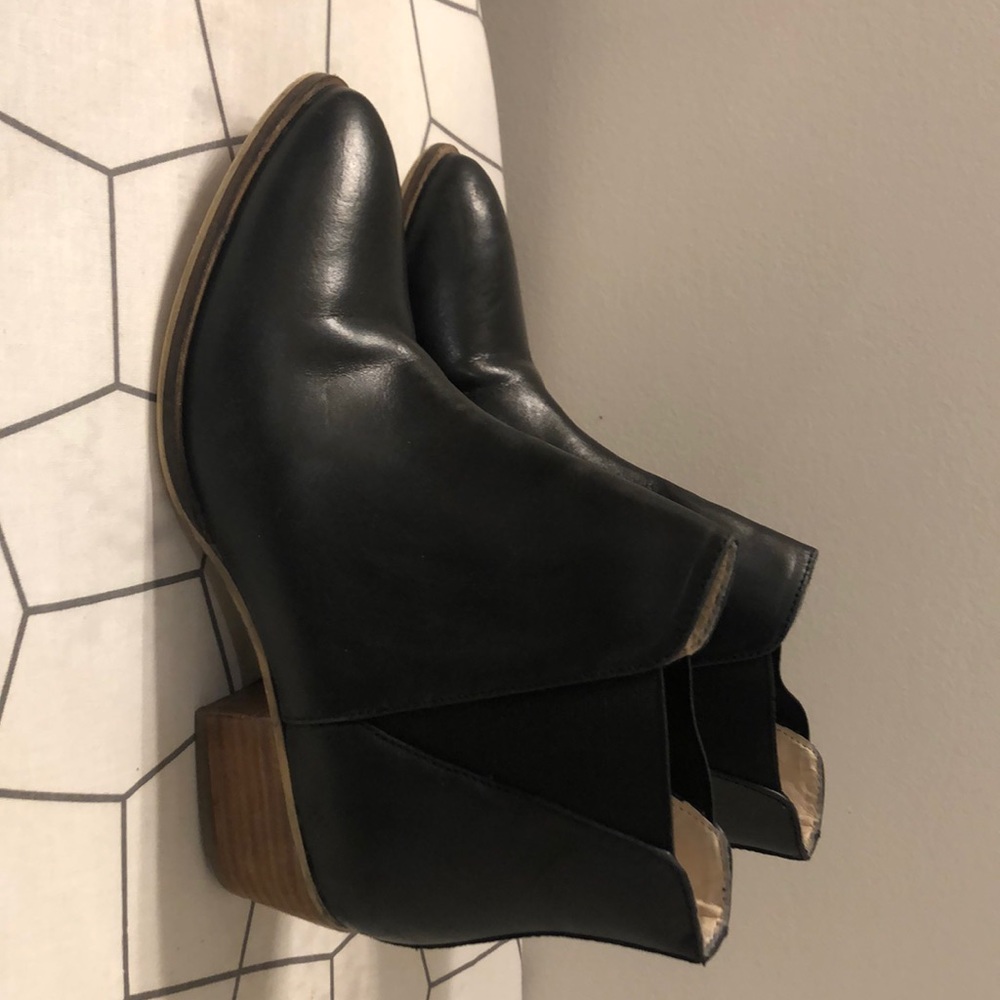 Roolee booties